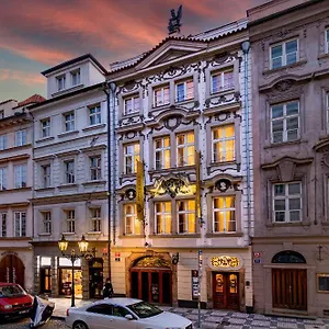 U černého Orla Hotel