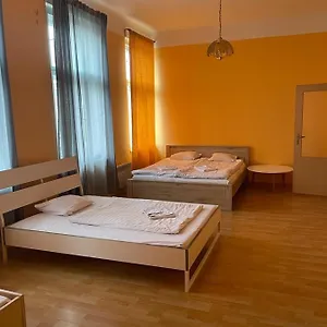 Club Bed and breakfast